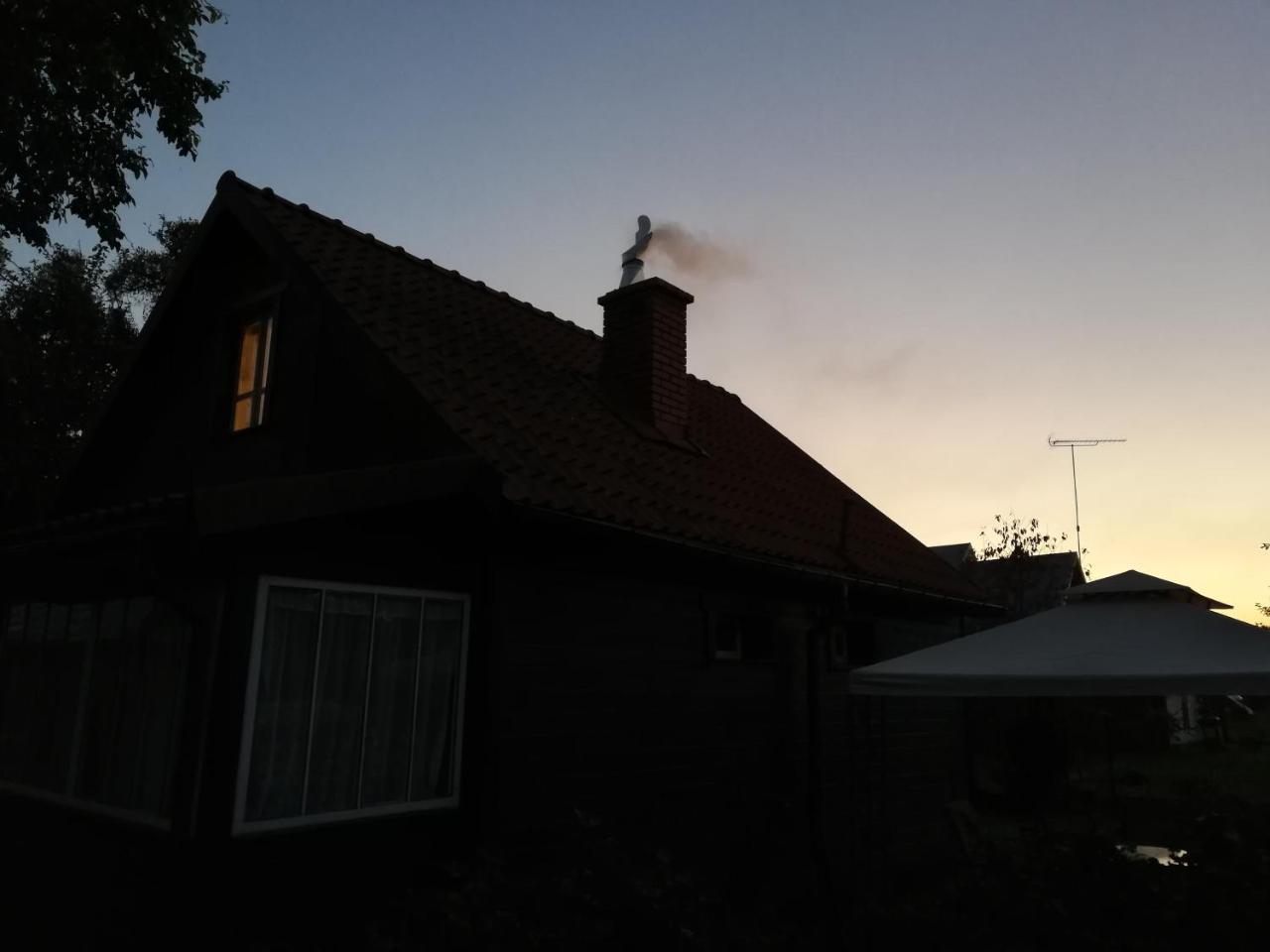 Domek Zapiecek Bialowieza Luaran gambar